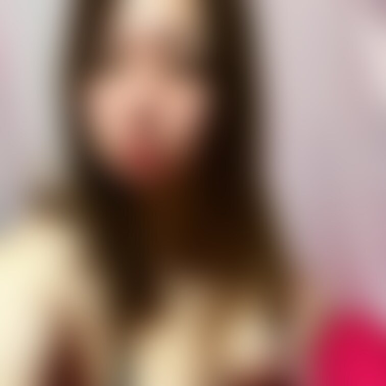 あやかです🐣
自分で言うのもなんですがヤリマンちゃんです😝
色んな人とエッチしたり色んなエッチのプレイを楽し