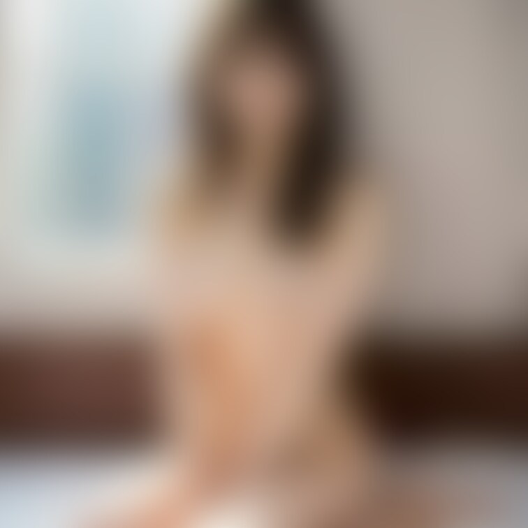 【過激なので注意して下さい👀】
フルヌードだよ🫣💓
久しぶりに全部脱いだから緊張しちゃった🤣
どうかな？