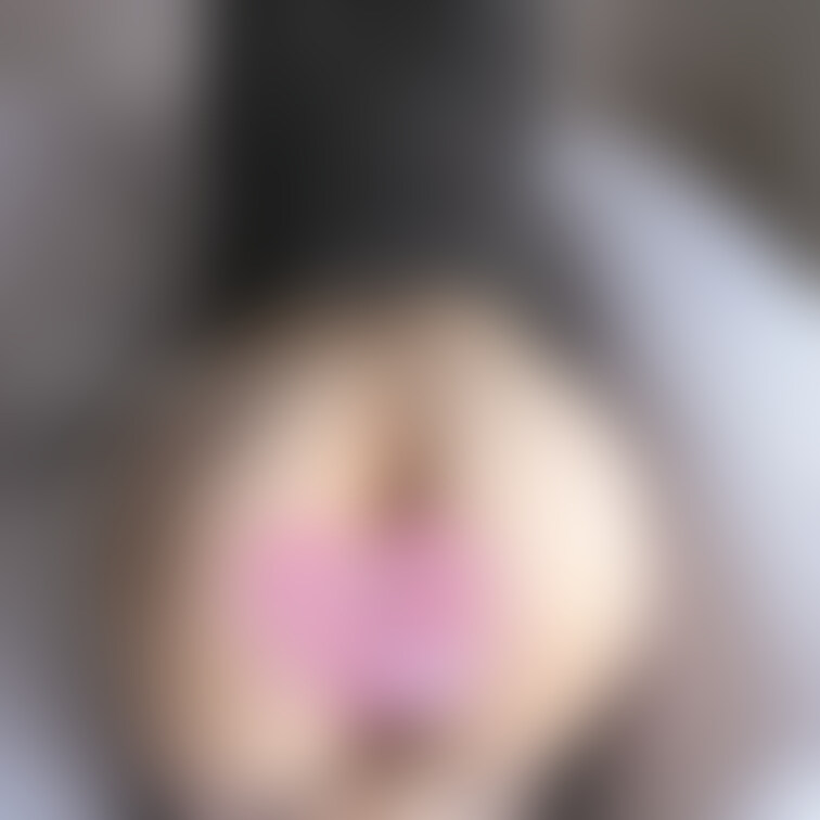びちょ濡れ報告です…🥺💦
溢れそうなくらい濡れちゃってます…💕💕💕
もっといやらしい言葉でいじめてください…