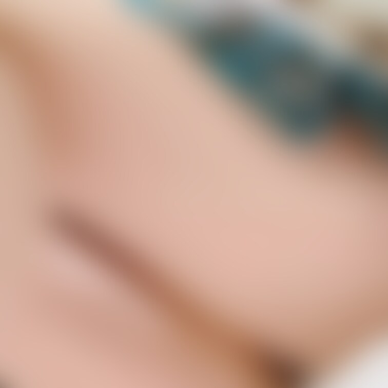 〇〇コスの太もも(*´ч`*)
ハムハムする?さわさわ?引っぱたく?
どれにするー🤭?