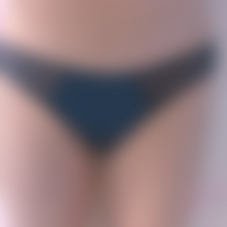 裏垢初めてからパンツの匂いが好きな人多くて驚きました🫢