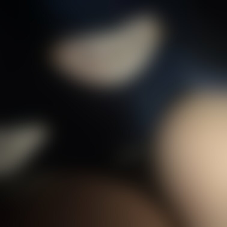 寒いから一緒にぬくぬくする？

谷間ホッカイロあったかいよ？