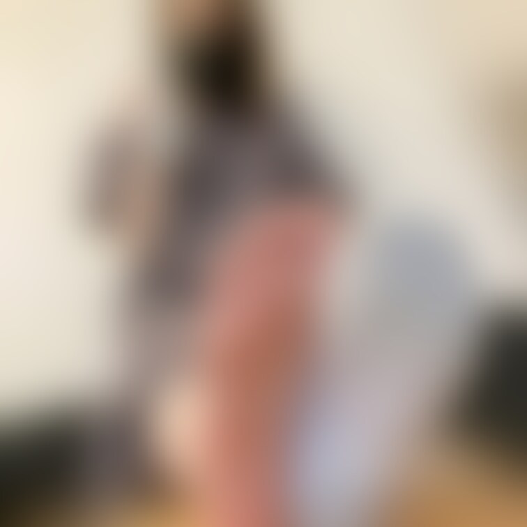 [SNS過去投稿] 3枚
①靴下汚なー💦
#靴下 #足裏
②早めに帰宅してゴロゴロしながら、モンスターの試合待ち✨
