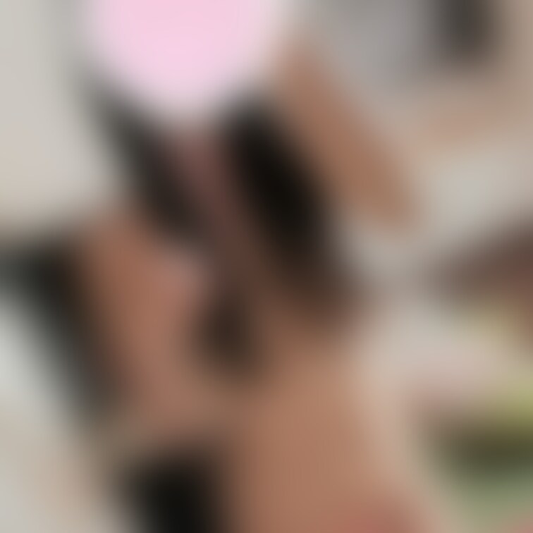 彼が寝たのをイイ事に…🤭