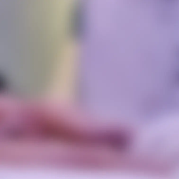 ♥️露出♥️キスとクリ弄り　その2

クリを弄られて悶え続ける
もっと気持ち良くして欲しくなり
腕を掴み弄って欲
