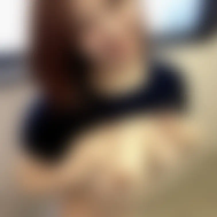 Suzuちゃんの初顔出しです🤭美乳で巨乳のグラマームチムチのギャルのSuzuちゃんは可愛い顔して野外露出好きのド変態ちゃ