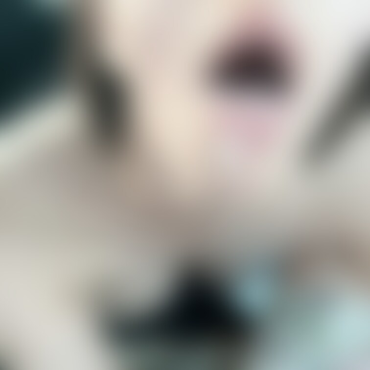 車で口内射精フェラ❣️
○○○っ払いムラムラにゃんこは露出だけでは足りない、、

彼を後部座席に押し込んで、おちん