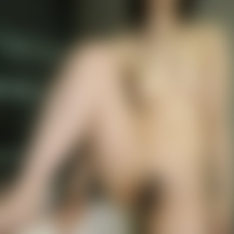 【ファンによる1回目の個撮】
笑いながらエチエチなポーズしてみた❤️
撮影&編集:ぱんぱん
Twitt