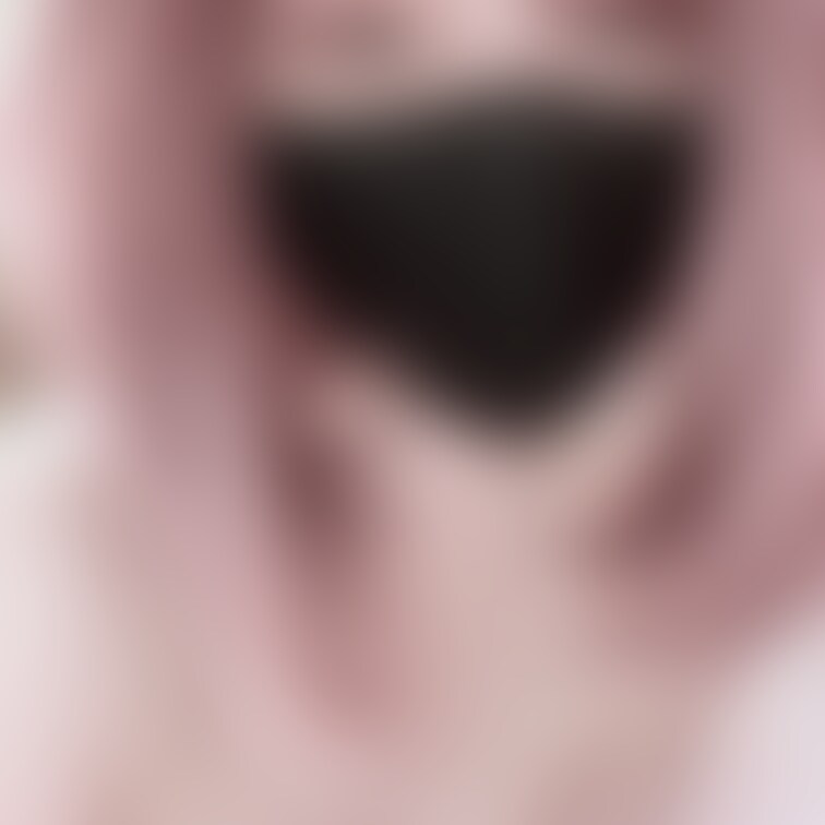 一緒に寝る？😘

コメントやいいねが欲しい！