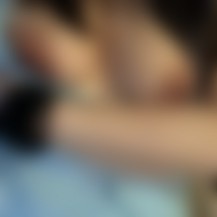 吸い付きたいひと？
