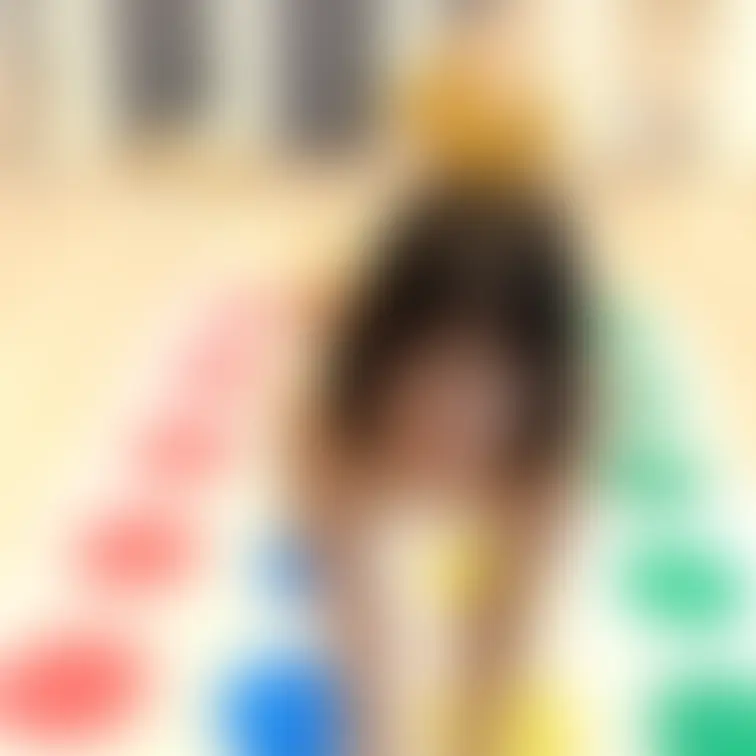りんにマットの上で全裸四つん這いになってもらい、セクシーな表情をしてもらいました。さて、この先ドMキャラとして育成予定で
