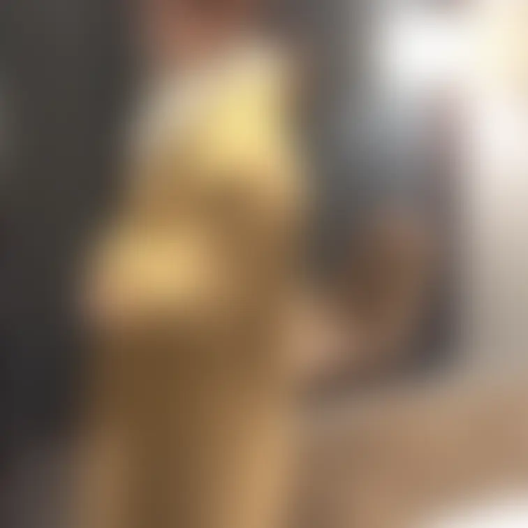裸にエプロン⁉️
これは完全なるオフショット！！

妻にカフェ店員になっていただきました。
常連客の中年太りの童