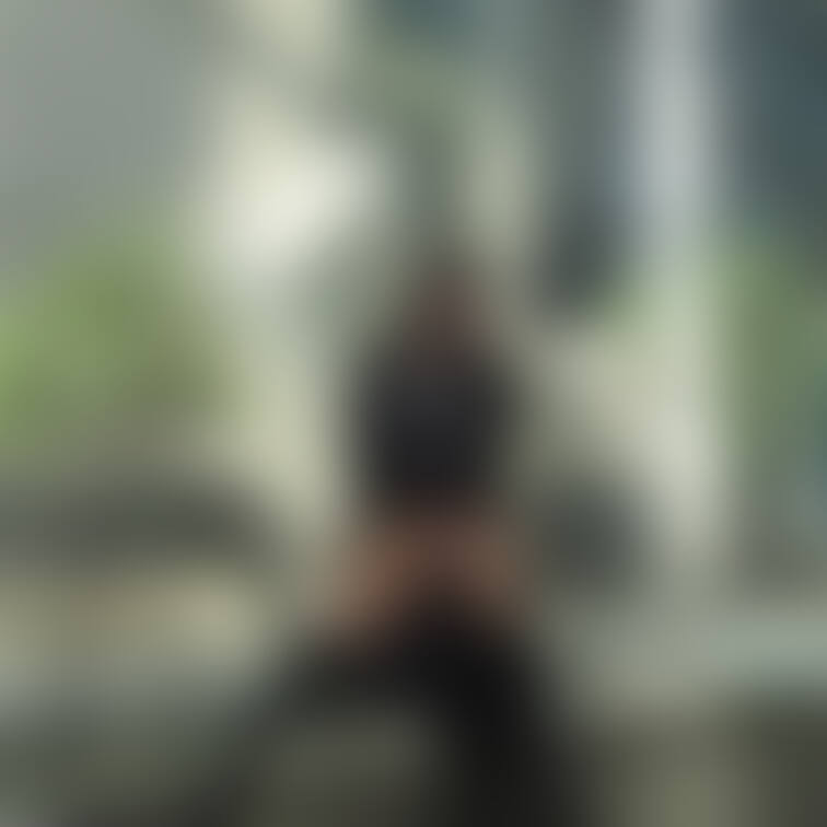 こんばんはー!このレザーシリーズ!!まだ全部アップしてなかったです😖もったいない!のでレザーづくしのカッコ良い露出画像た