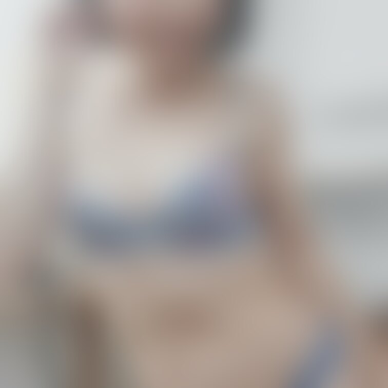 大好きなサルートの下着だよ!
ちょっとムチッとしてる✋😅
もっと気合い入れてトレーニングします💪
3月はトレーニン