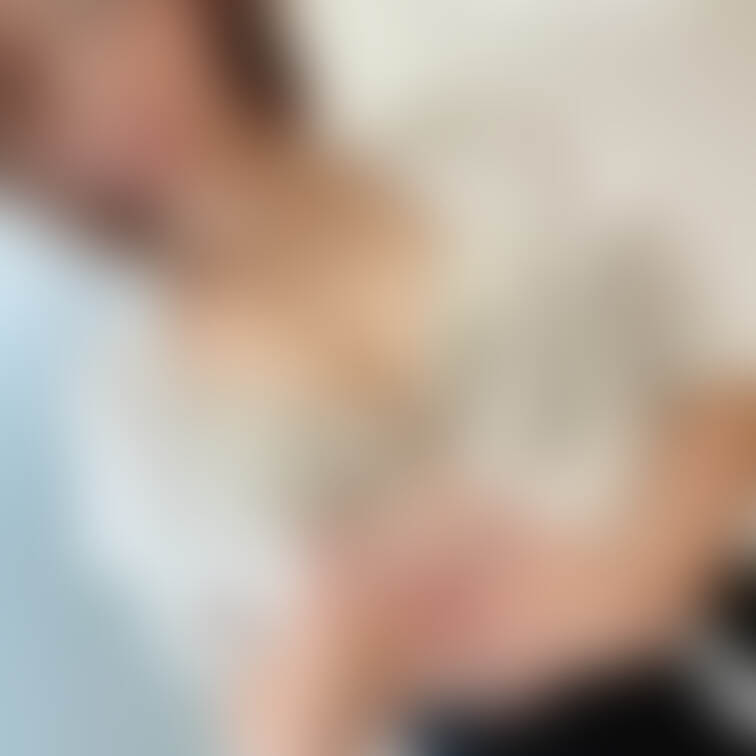 毎日つかれちゃうよね🥺
わたしが癒してあげたい！！💞
舐めてもいいし触ってもいいし…あとは…💗