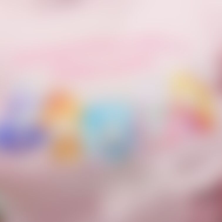 しま〇らで予約販売だった
プリ〇ュアアパレル🩷
引き取りに行ってきたよー💞

皆さんのご支援とか
ありがたく使