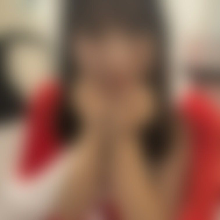 1年に1度だけのサンタコス︎💕︎︎
すごく撮るの恥ずかしかった笑
SNSに全部はあげられないからここだけで公開するね