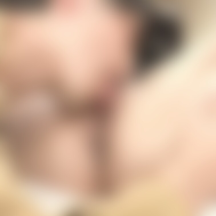 クンニのすっごく上手い男性に舐めてもらった動画を近日アップします🥰💗🎥
おまんこドアップの画角で撮って超エロいのでクン