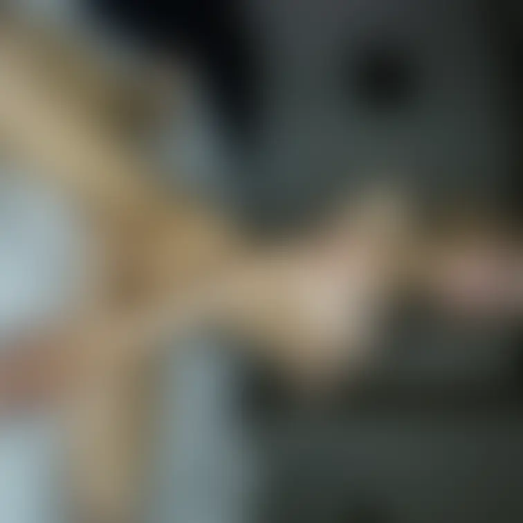 【フルヌード写真集】SNSには絶対に載せられない超過激動画満載！全50枚！！
