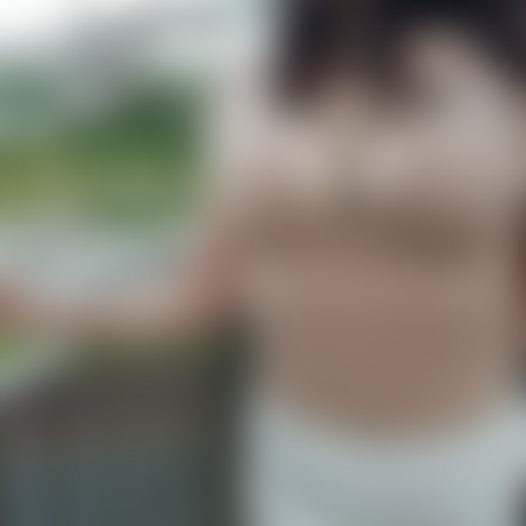 荒川土手

Twitter（Remi）
https://mobile.twitter.com/redeyen2
