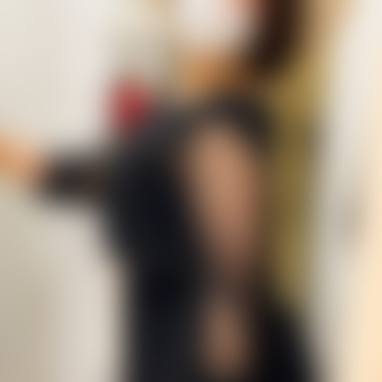 こうやって普段、エロいことなんて考えていませんよって顔しているまんこを好き勝手○○○してアヘらせるのが好きです。

