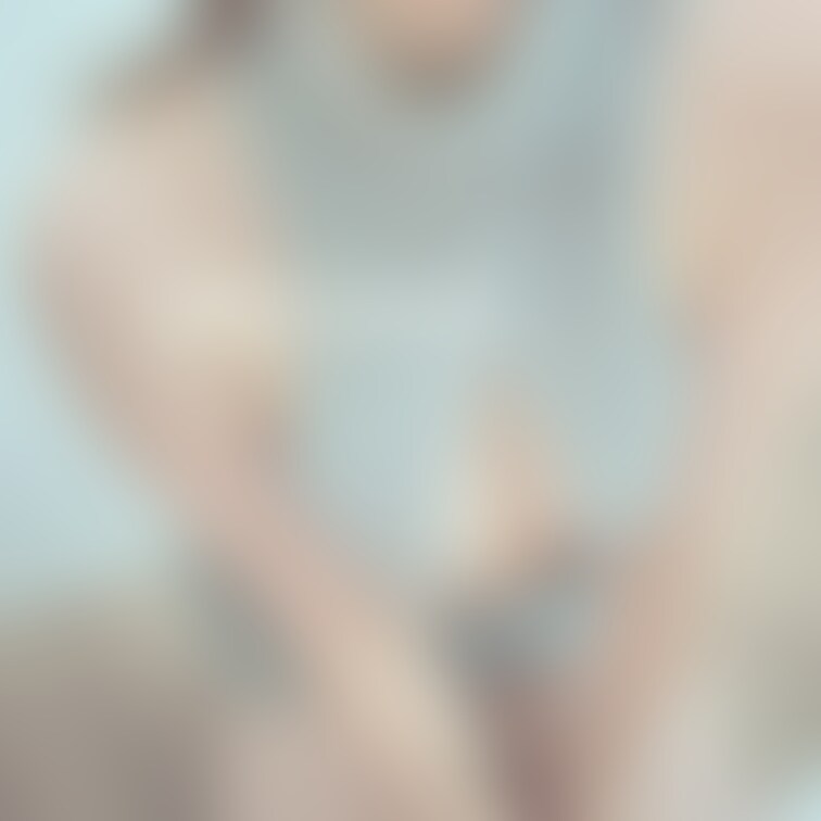 フォロワー様にいただいた有名なセーター
谷間がえっちです