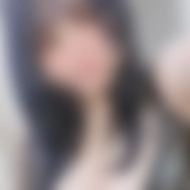 髪色変わったよ
明るい方が好き？それとも暗いのが好き？