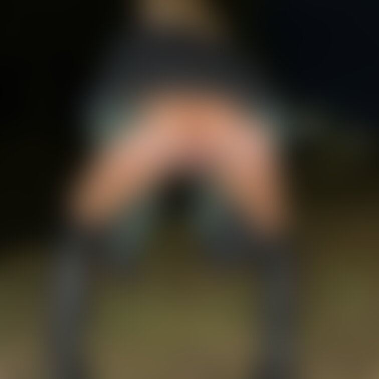 外でオ○コ穴拡げるのハマっちゃいそうなダメ女です...🥲❤️