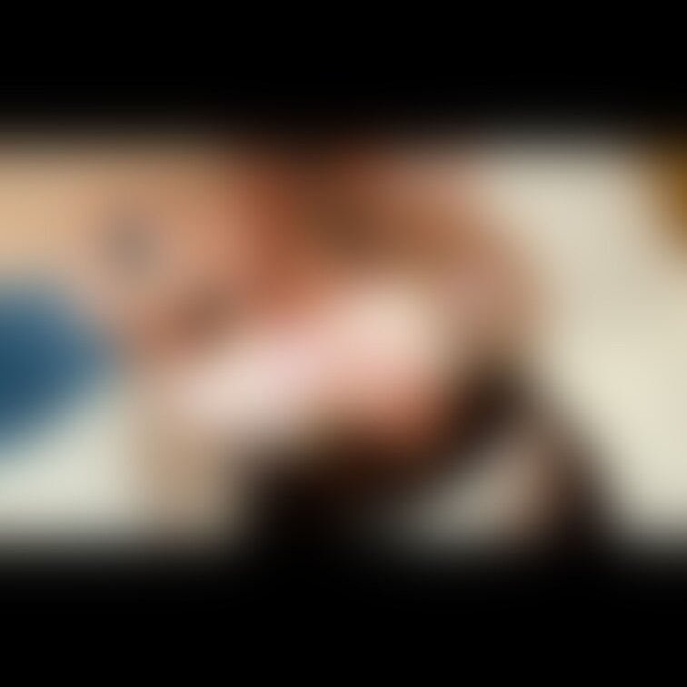 ムチムチボディーのメイドがご主人様をご奉仕💕
ムチムチ好きな人…どうですか？😍