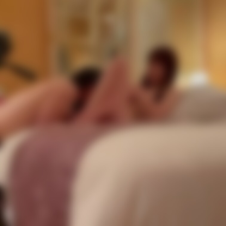 ヤリ〇ン女子大生まいちゃんとのはめ撮り、定点カメラ映像です。
固定カメラなので全体像が把握できます。
第三者視点で見
