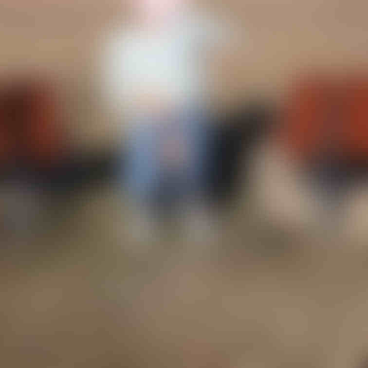 野外露出からの室内フェラ②
パンツの後はおっぱい😍
妻「大丈夫かな〜😥?」と可愛く言ってきました❣️
何回も野
