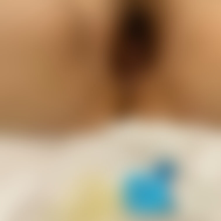 昨日はありがとうございました。

昔の職場の男性が友達を連れて来てくれました（職場でフ●ラしてるのがバレて彼も私もク