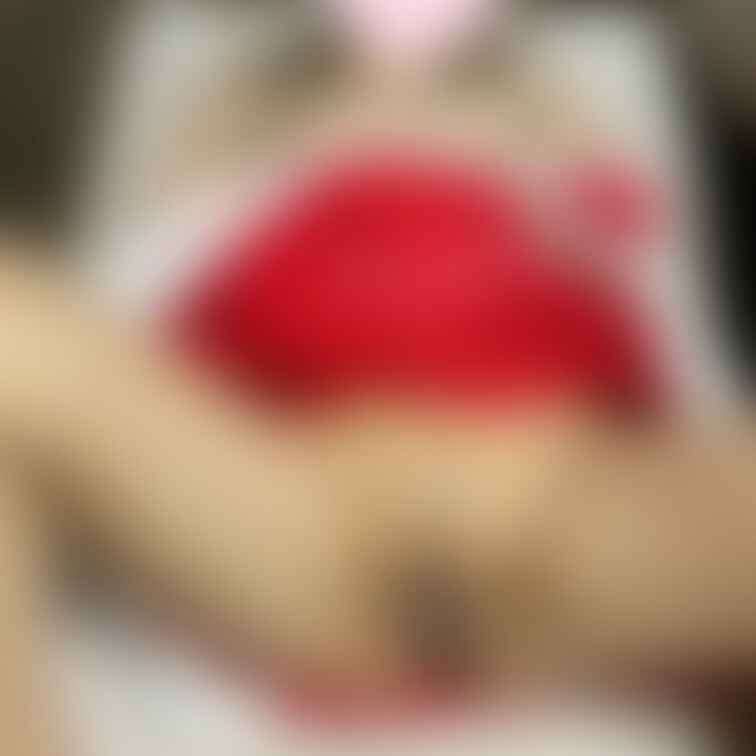 変態サンタ⑨

吸うやつずっと入れてたのでまんこ汁が白くなっちゃってます💘
可愛くおしゃぶり😍