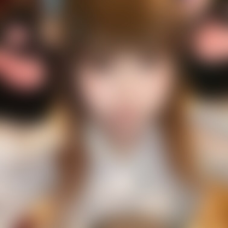 顔は良いので投稿しておきます。
体は、好きな人には刺さるでしょう。

ハメ撮り
https://myfans.j