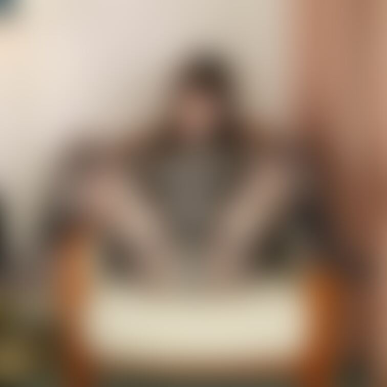 #003 MKちゃん　
「MKちゃんの黒スト」（13/27ページ）

Ekusiad専属元祖放尿クイーンのMKちゃ
