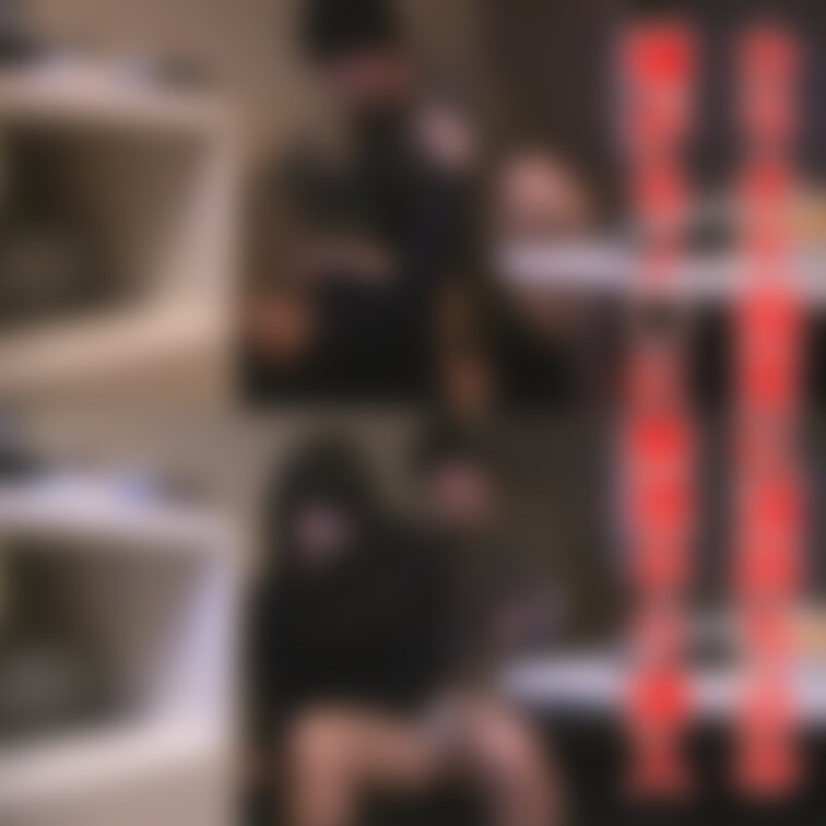 JのKマジ嫌がりでもチンポ捻じ込むカラオケ…しかも○○○



カラオケに菓子やらつまみ○○○を持ち込んで２人で