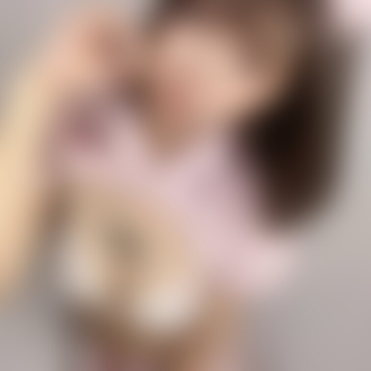 お世話になってます💓ririです🦂
今日はエチかわ透け透けナース服で大人配信します!
チェリー