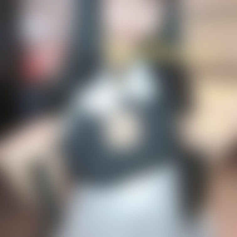 何でも言う事聞きますよ……？