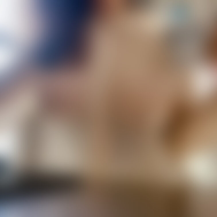 我慢7日目

寝起き✨

なんか見えてる？♡