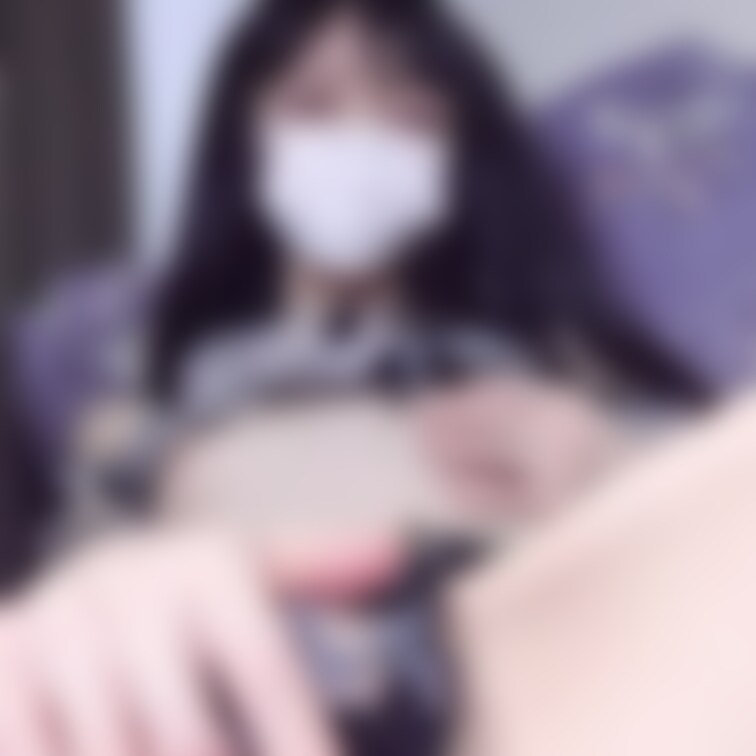 透け透けの衣装でぽなしちゃった♡
よく見て、、