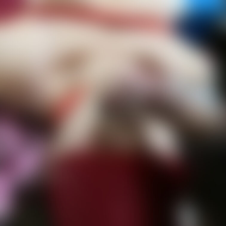 咥えてるのをパンツから妻が大好きなちんこに😍
この時もとびっ子でクリトリス気持ちよくなってます🫣
最後はぶっかけ😳