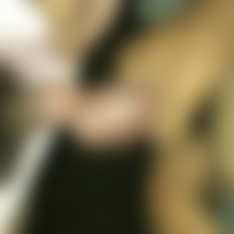 パンティの中に暖かいザーメンいただきました!是非一部始終の動画も観てね💖