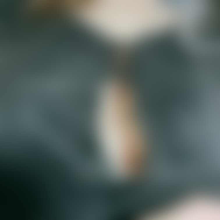 気づいたらここが空いてて、恥ずかしくなっちゃう私服…😂