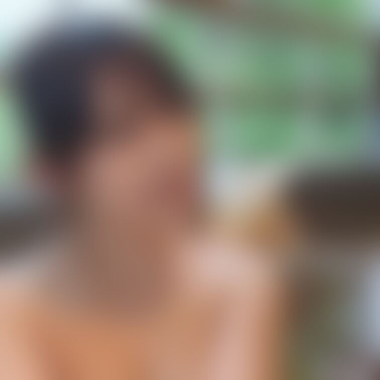 こちらで撮った温泉写真、すごくよかったんだけど、、
この日5箇所くらい虫に刺されて可哀想なお写真になってしまった〜（ 