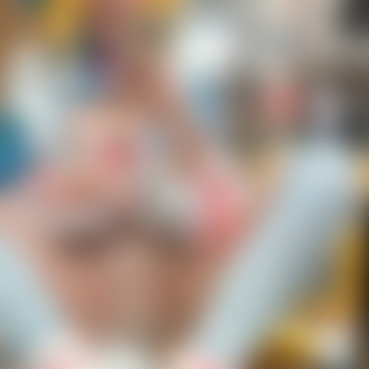 いいね❤️よろしくお願いします🥺

パンツ履いてないにゃ❤️履いてても、透けてる💕 天才アイドル〜🎶