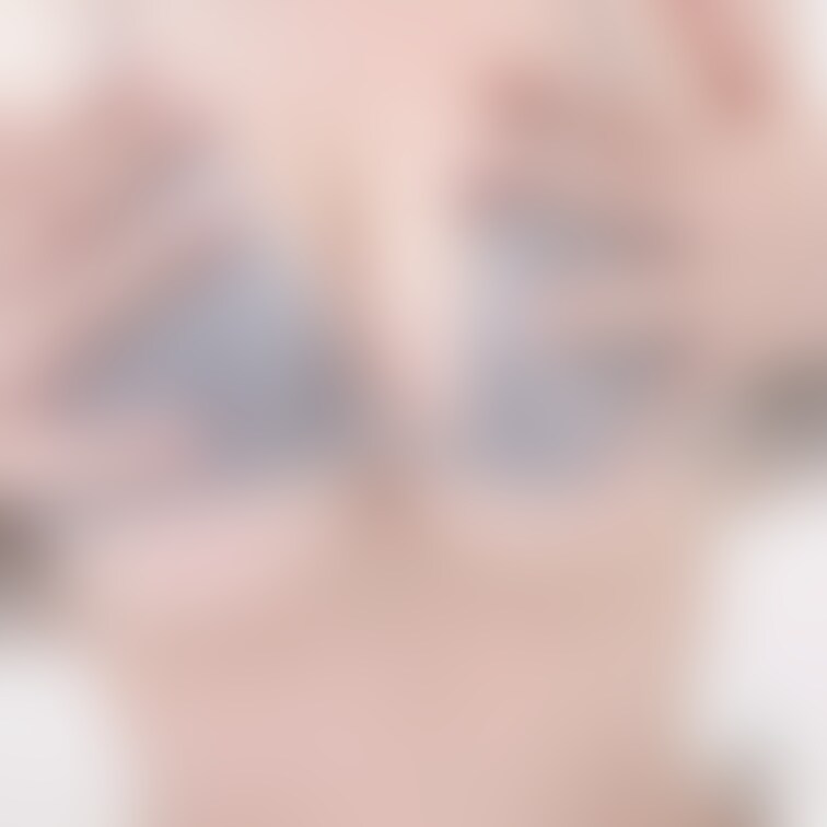 もふもふ下着のウルフコスプレ②です^‎´•ﻌ•`^