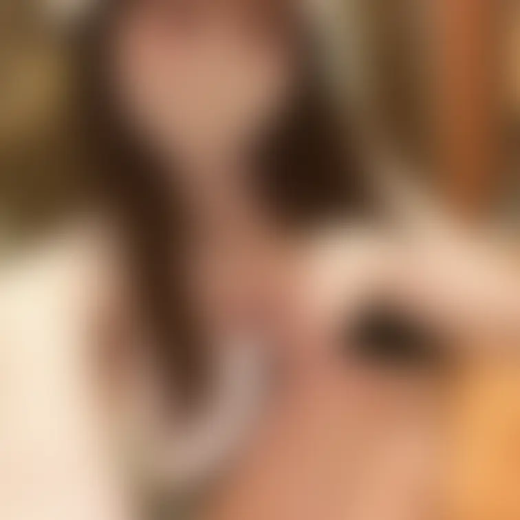 暑くなってきたからサウナの季節₍ᐢ‥ᐢ₎ ♡

たくさん汗かいてきたよ♡



この格好で彼とサウナに入った