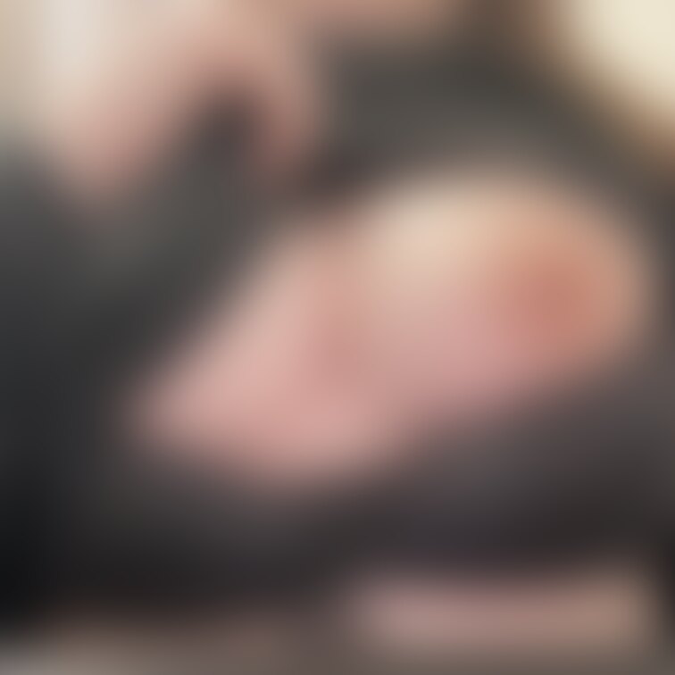 【有料】300円プラン以上加入で見れます
私の乳首は舐めごたえあるよ☺️舐められる行為が1番弱いの🤭