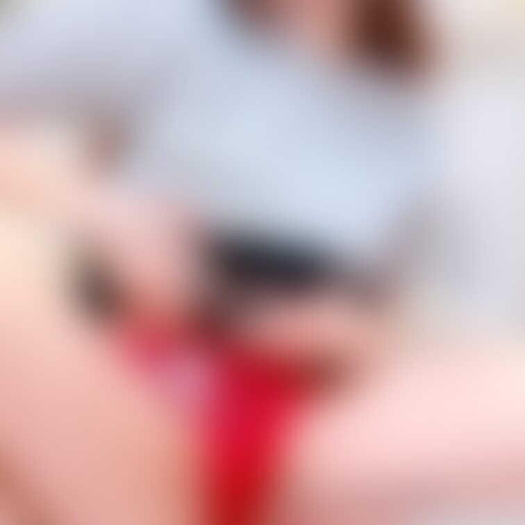 お漏らしパンツ🙈
動画は近日公開💕

おはよう☺️
昨日は親と怪獣達が来ててバタバタだった💦
今日はゆっくりし