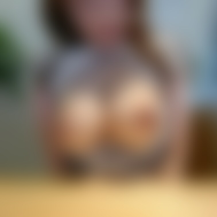 恥ずかしいけど...見たいならみせます♡